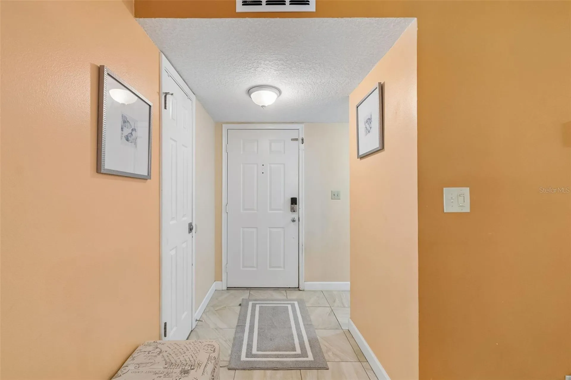 6085 Bahia Del Mar Boulevard St Petersburg FL 33715