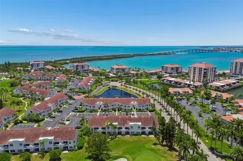 6085 Bahia Del Mar Boulevard St Petersburg FL 33715