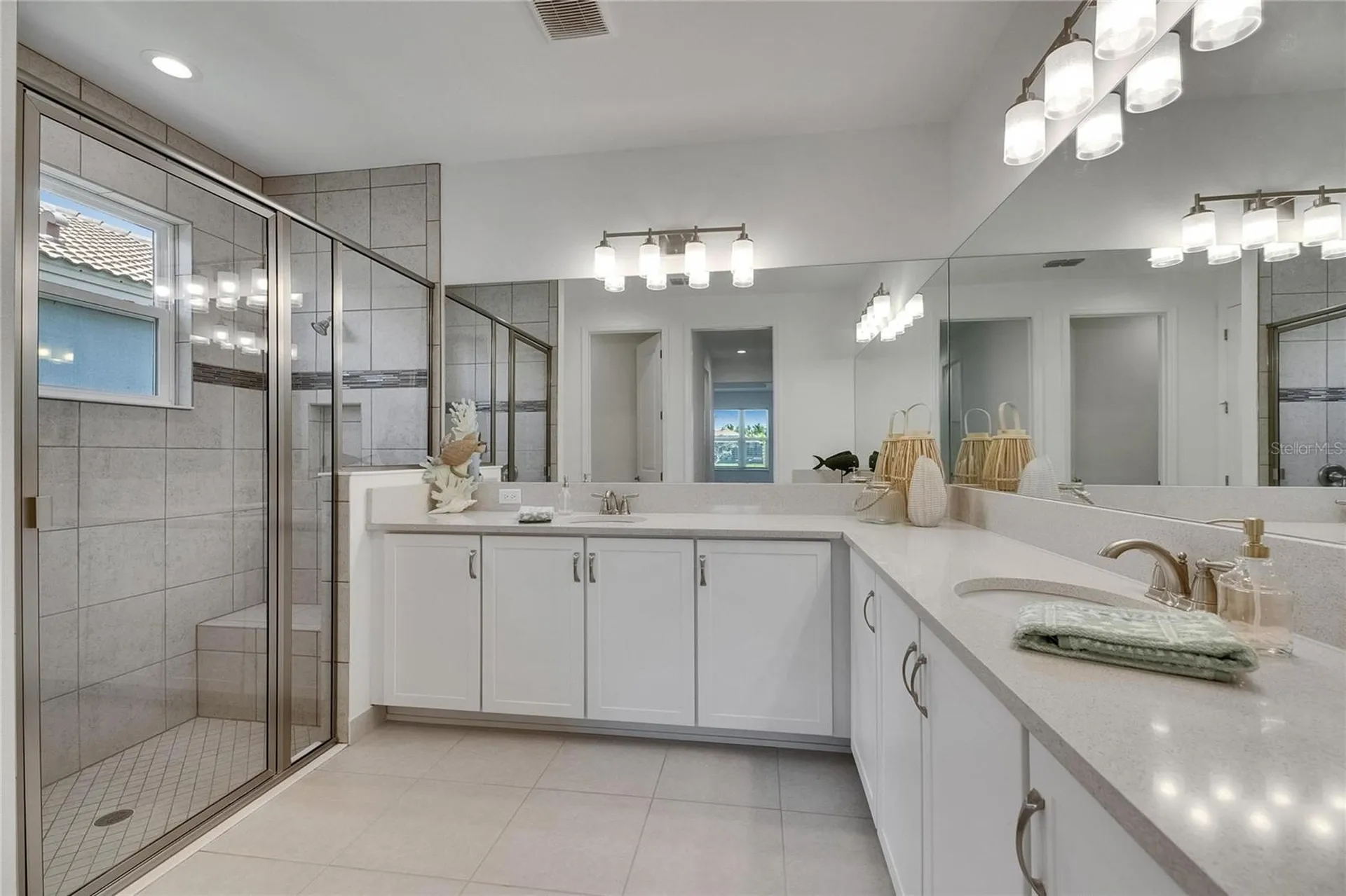 4915 Sienna Isles Avenue Wimauma FL 33598