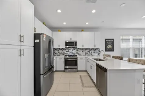 4915 Sienna Isles Avenue Wimauma FL 33598