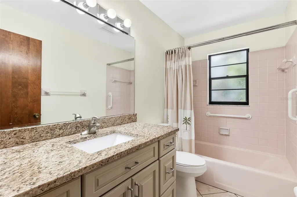 4587 Friar Tuck Lane Sarasota FL 34232