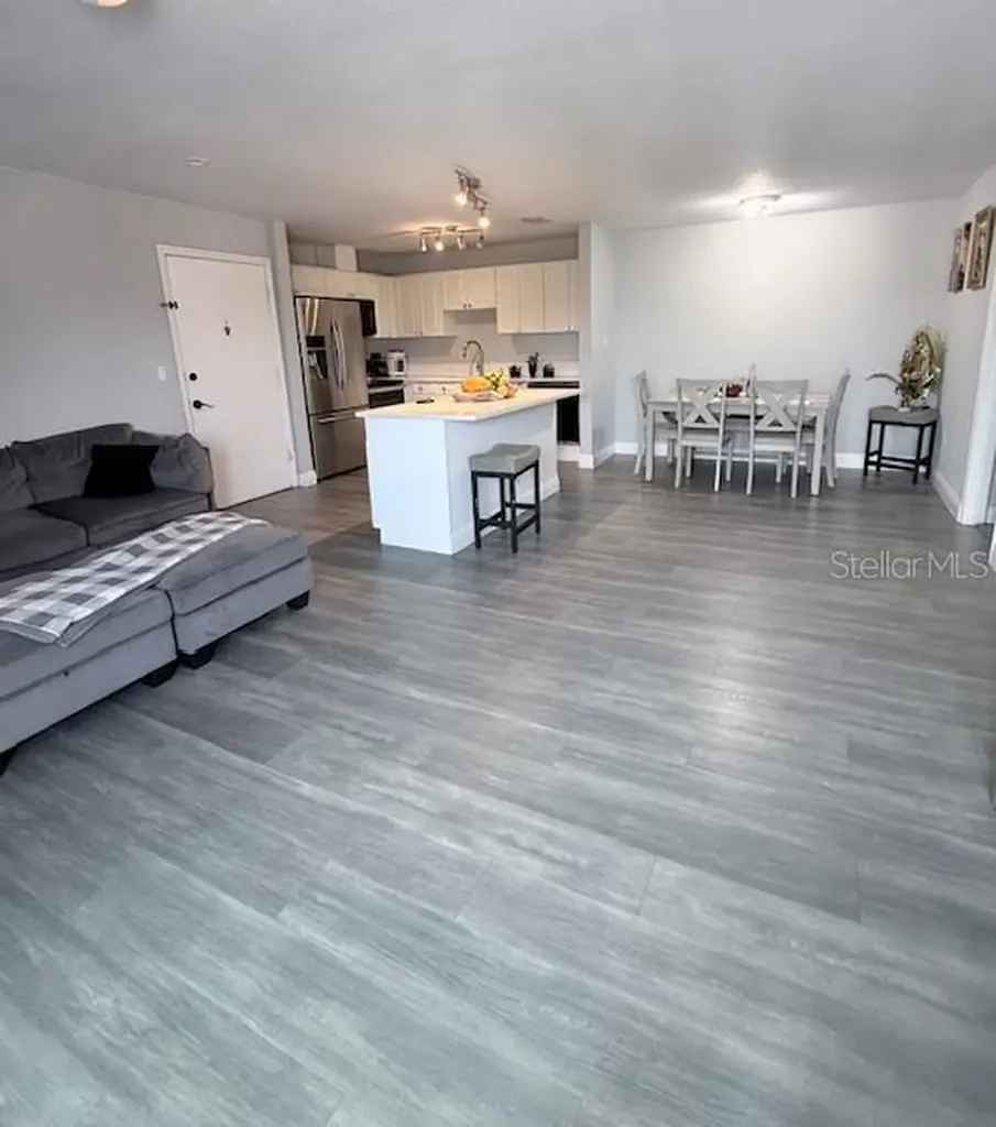 444 Banyon Tree Circle Maitland FL 32751