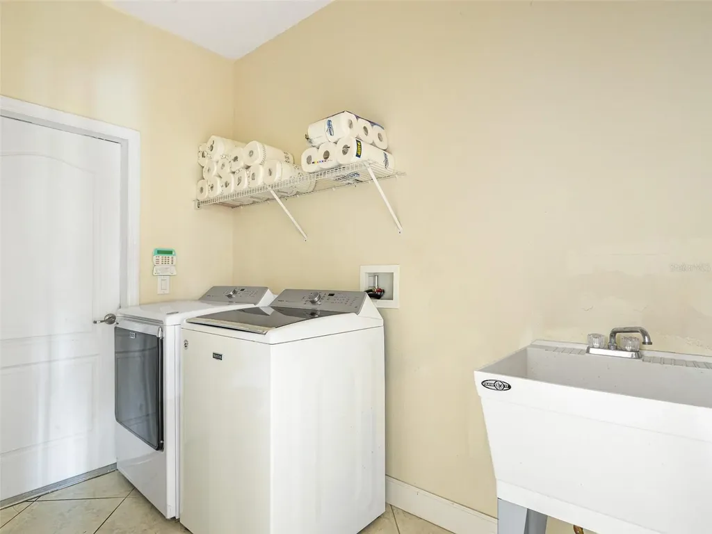 34142 Madiera Lane Sorrento FL 32776