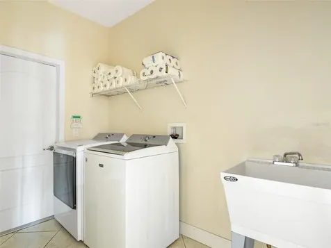 34142 Madiera Lane Sorrento FL 32776