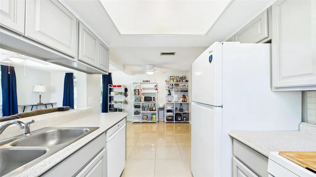 5325 Devries Drive New Port Richey FL 34652