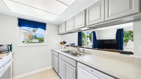 5325 Devries Drive New Port Richey FL 34652