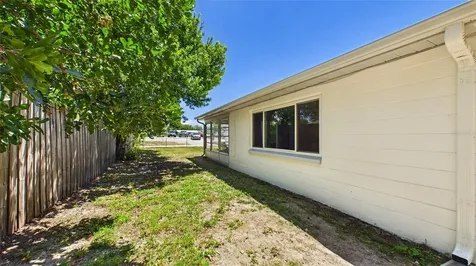 5325 Devries Drive New Port Richey FL 34652