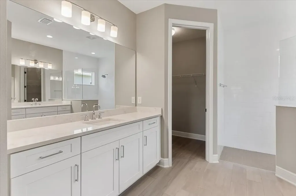 10214 Crystal Isles Circle Sarasota FL 34241