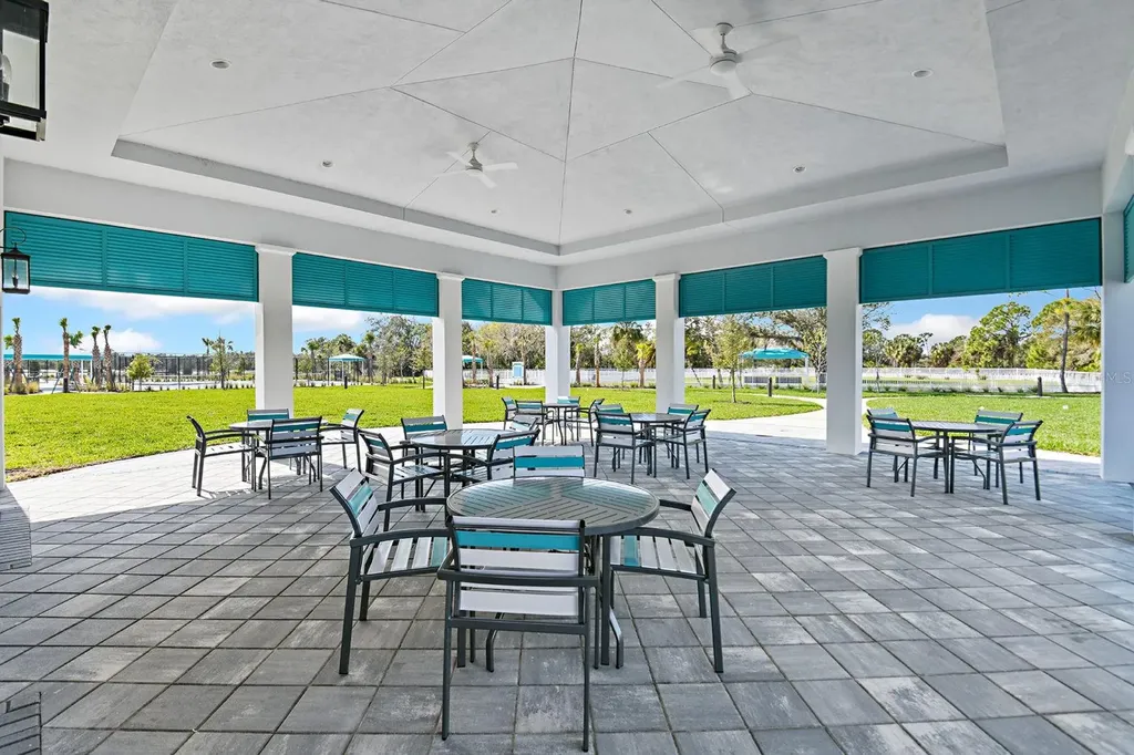 10214 Crystal Isles Circle Sarasota FL 34241