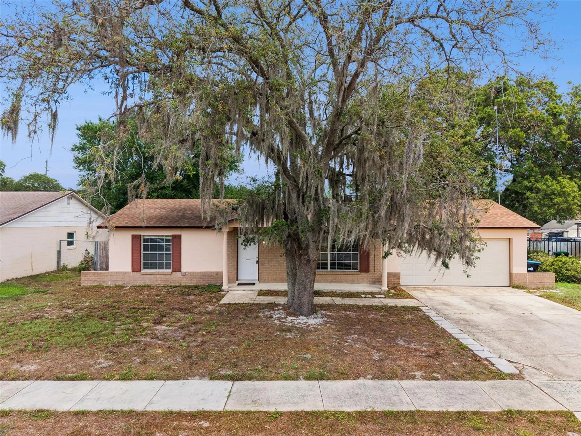 8723 Hill Pine Road Orlando FL 32825