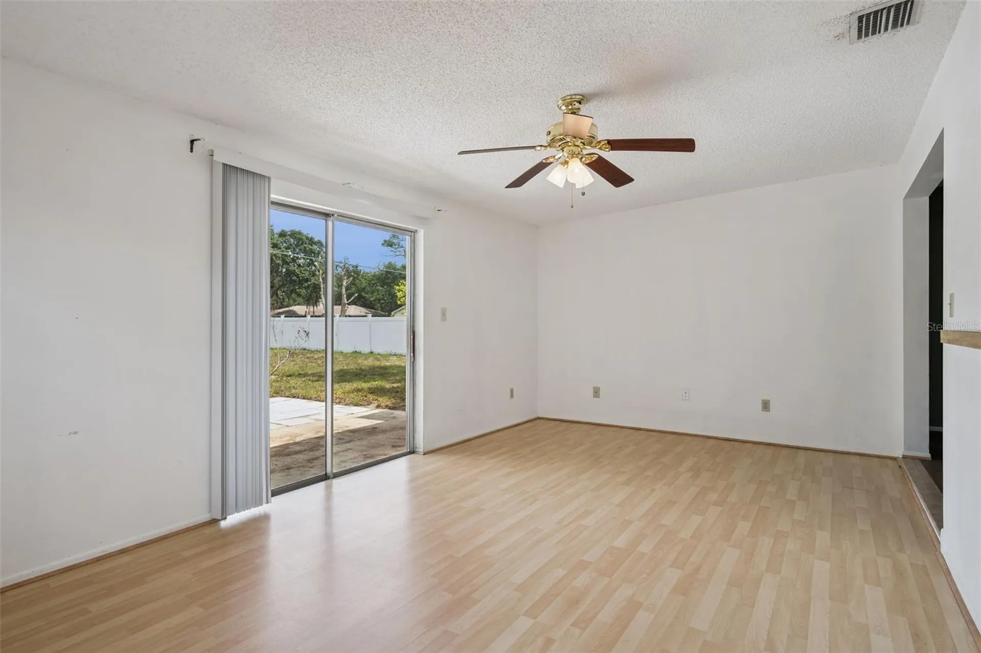 8723 Hill Pine Road Orlando FL 32825