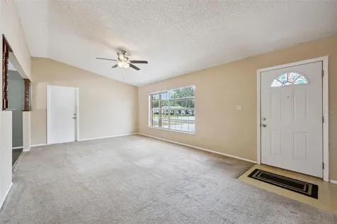 8723 Hill Pine Road Orlando FL 32825