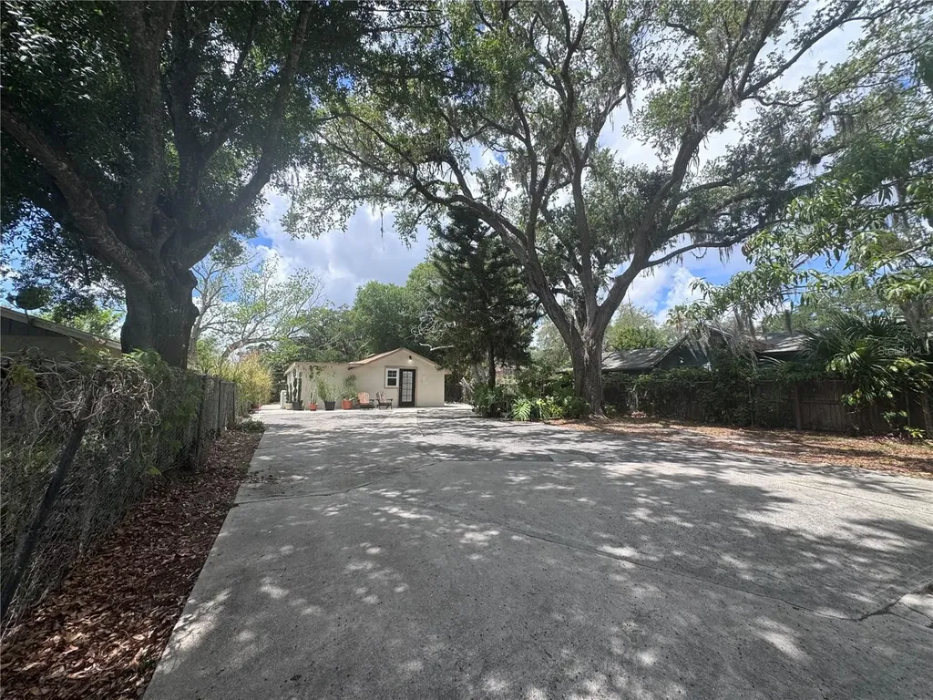 3520 19th Street E Bradenton FL 34208