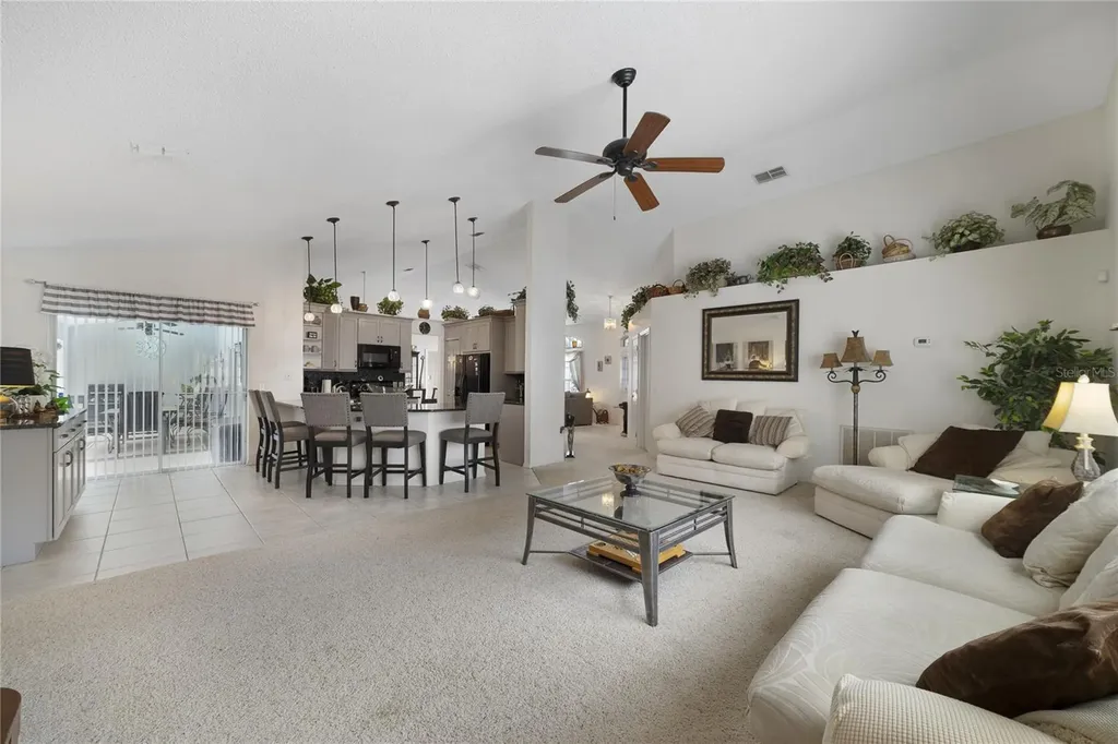 2382 Queenswood Circle Kissimmee FL 34743