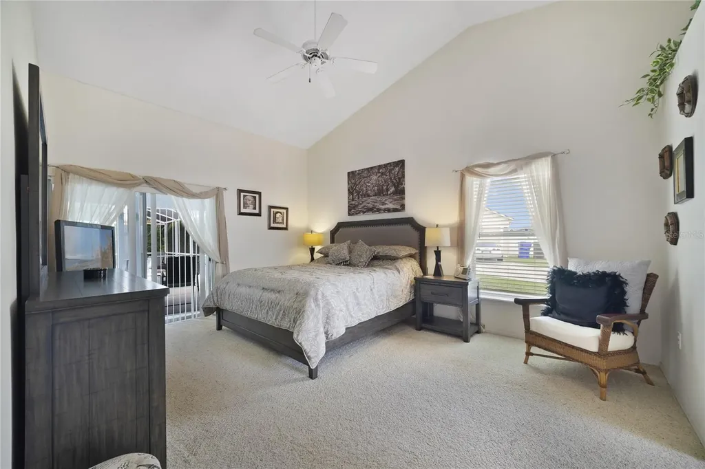 2382 Queenswood Circle Kissimmee FL 34743