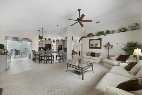 2382 Queenswood Circle Kissimmee FL 34743
