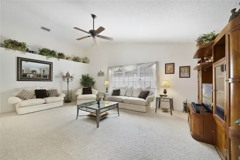 2382 Queenswood Circle Kissimmee FL 34743