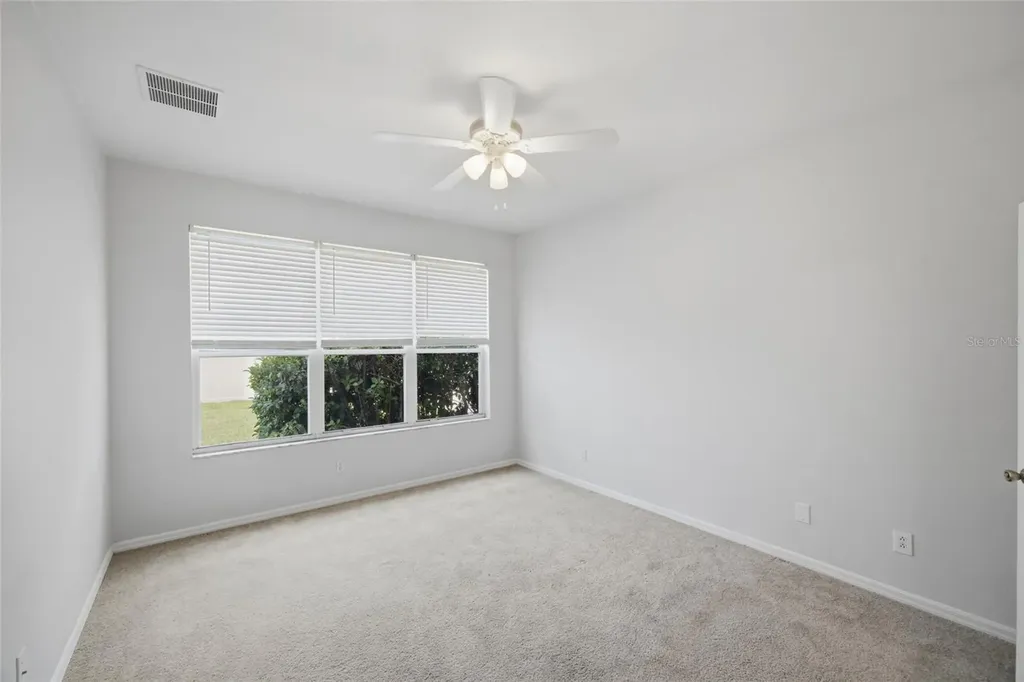 9307 Huntington Park Way Tampa FL 33647