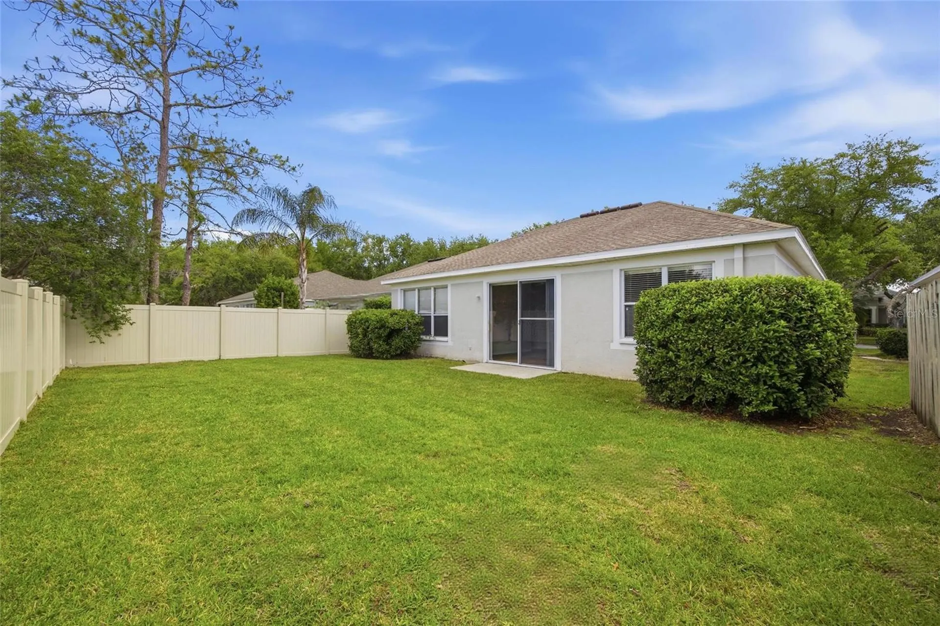 9307 Huntington Park Way Tampa FL 33647