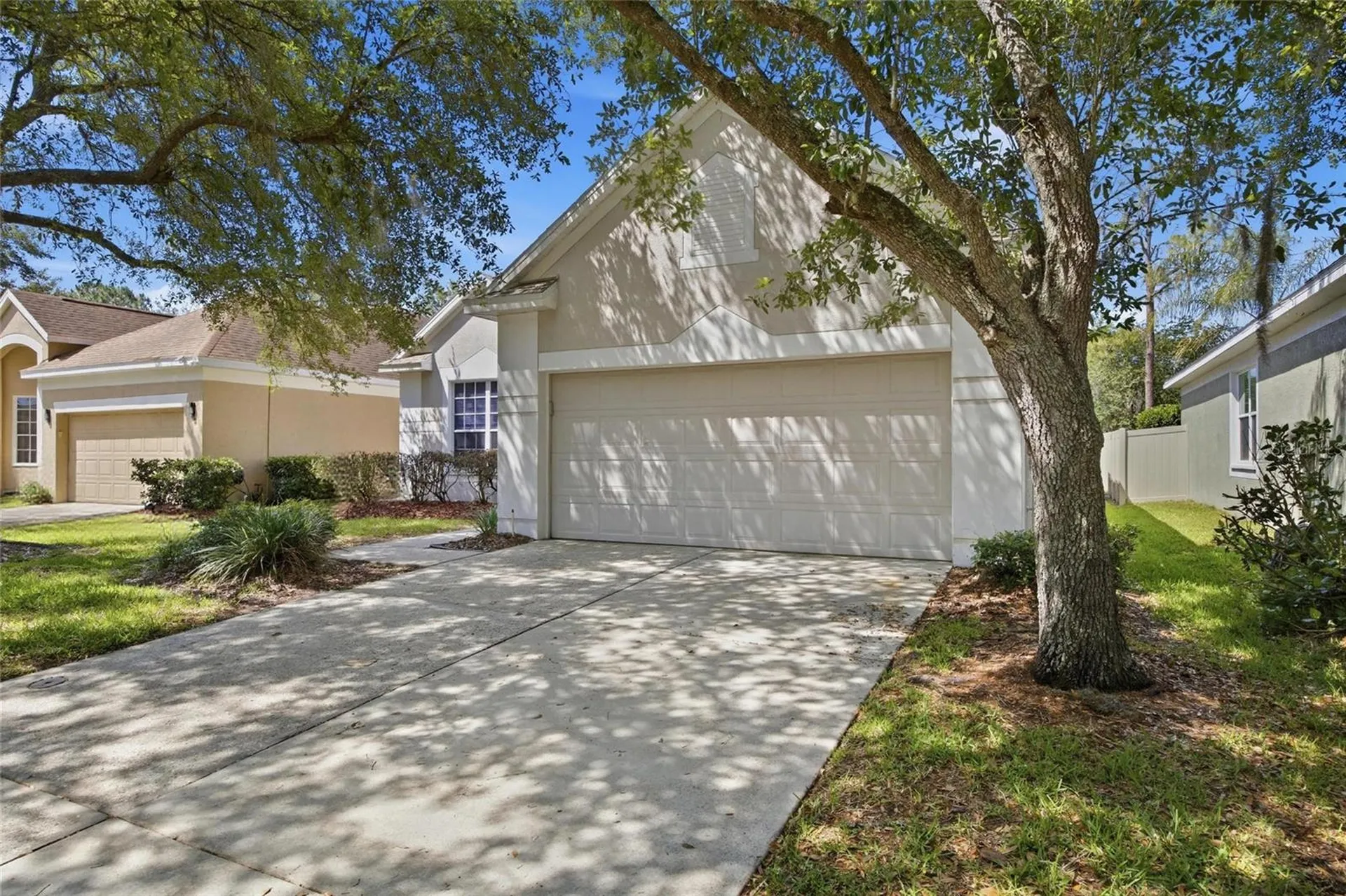 9307 Huntington Park Way Tampa FL 33647