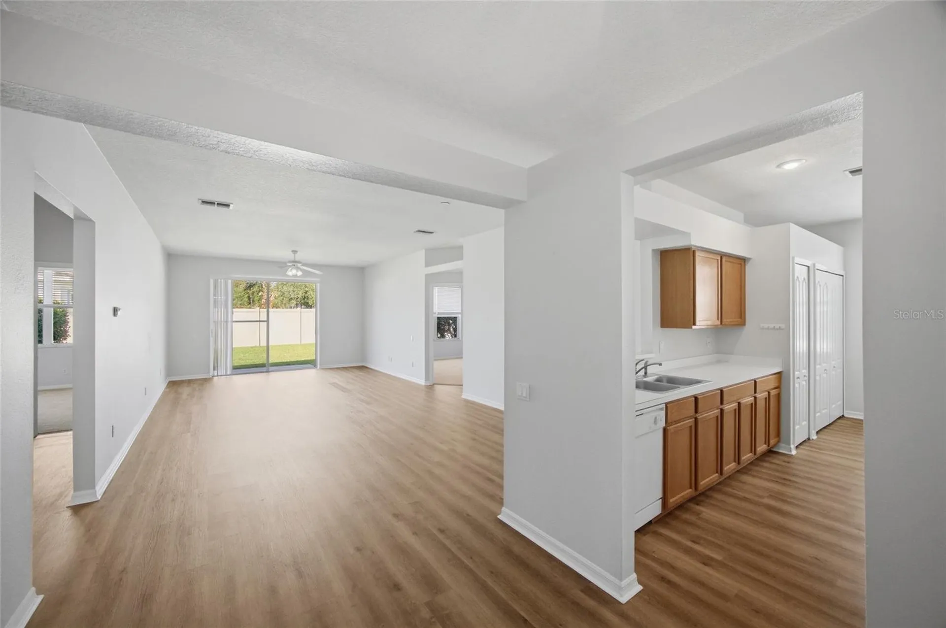 9307 Huntington Park Way Tampa FL 33647
