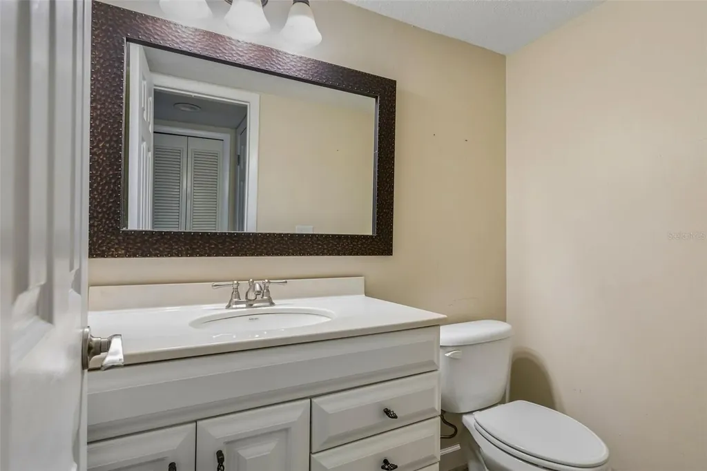 6341 Treetop Circle Temple Terrace FL 33617
