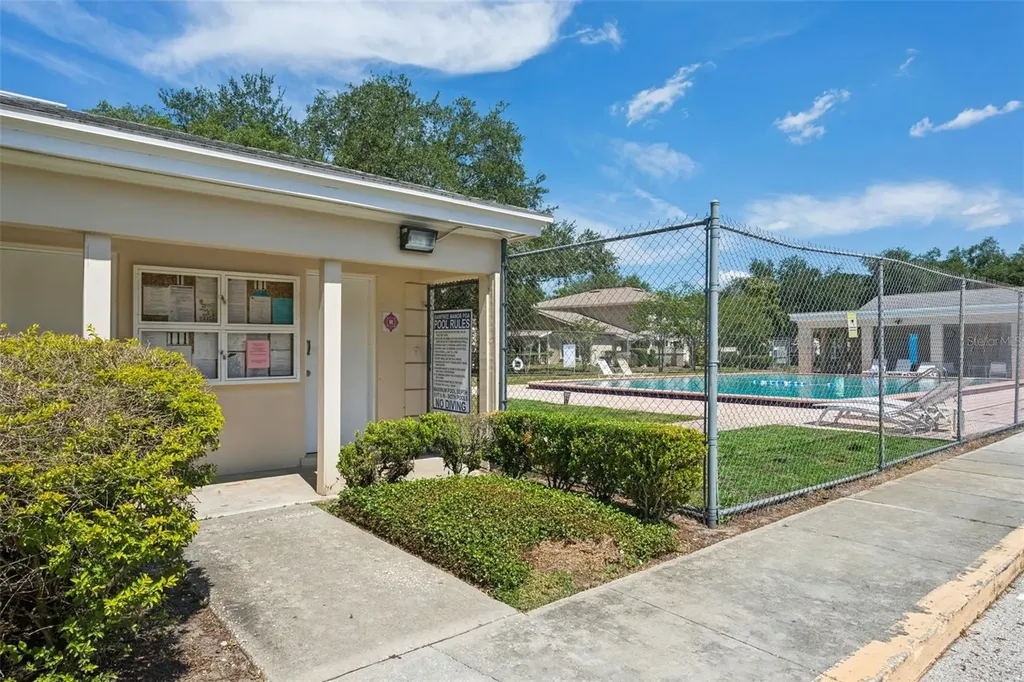 6341 Treetop Circle Temple Terrace FL 33617
