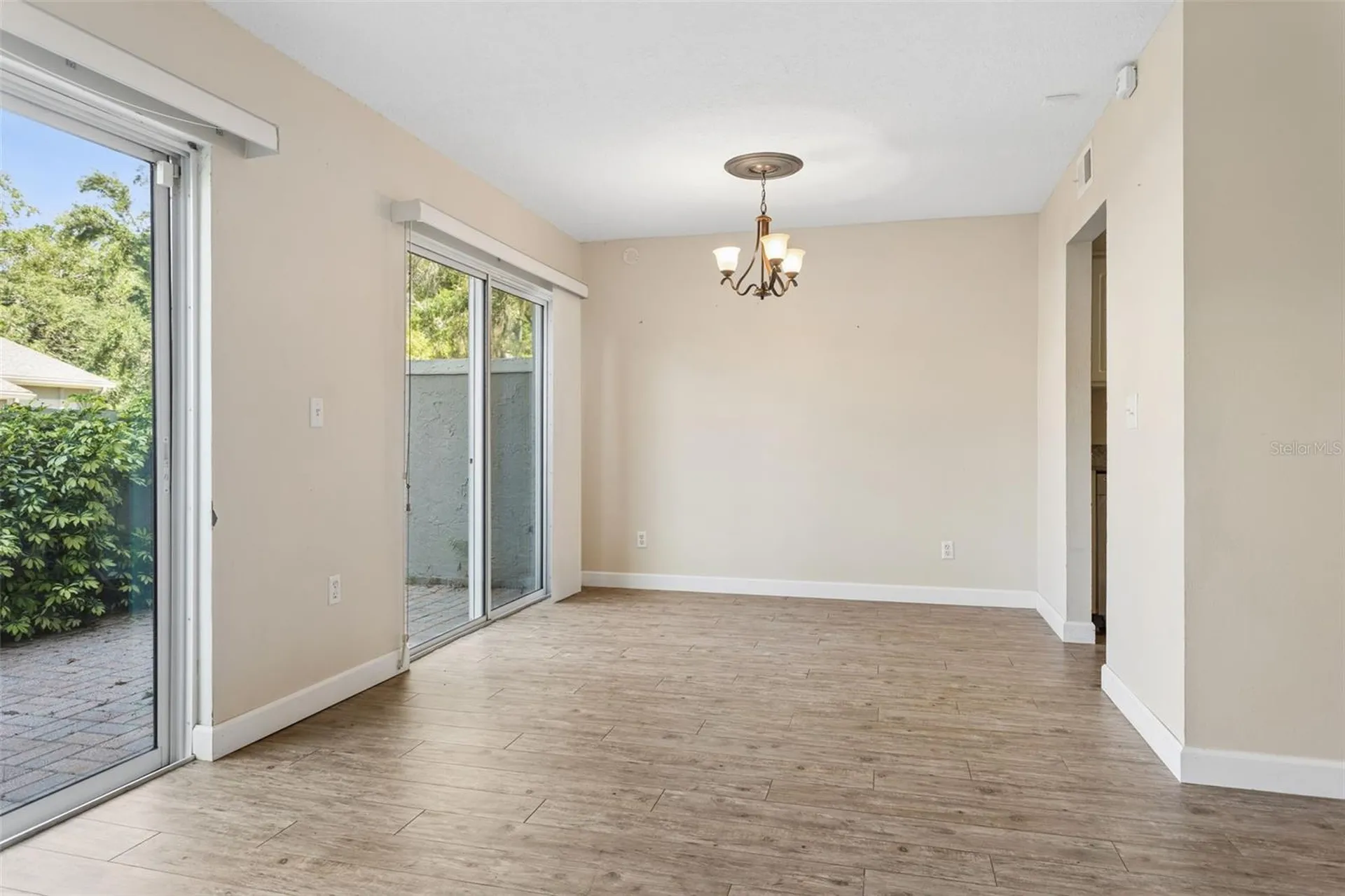 6341 Treetop Circle Temple Terrace FL 33617