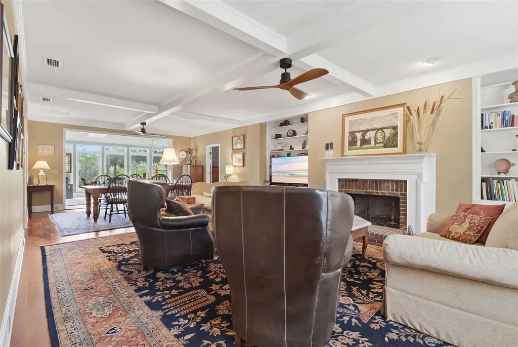 1245 Westoak Drive Deland FL 32720