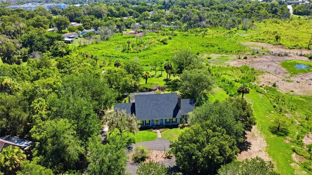 1245 Westoak Drive Deland FL 32720