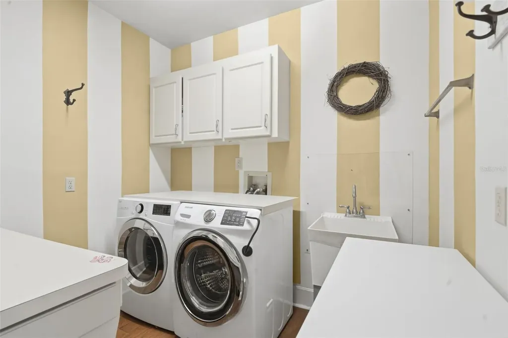 1245 Westoak Drive Deland FL 32720