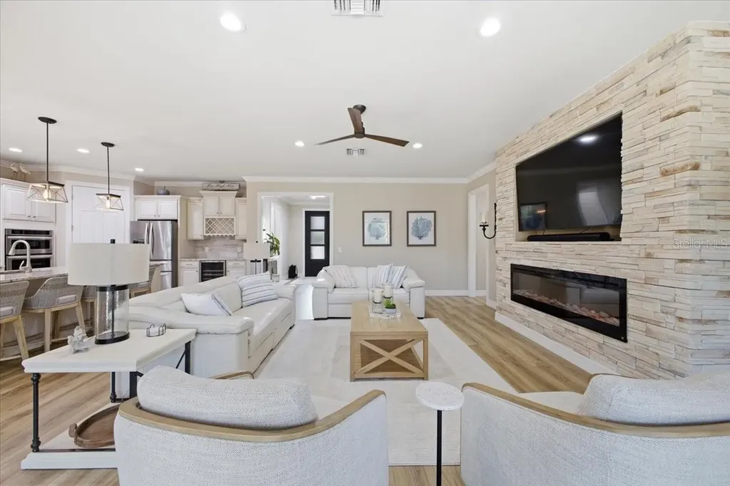 6143 Belina Court Sarasota FL 34238