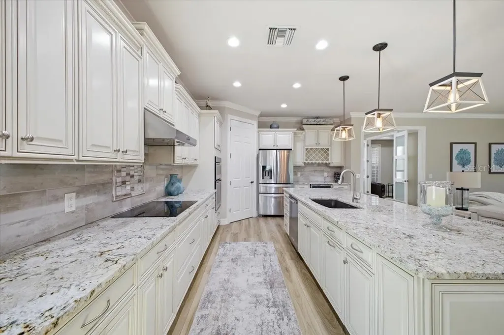 6143 Belina Court Sarasota FL 34238