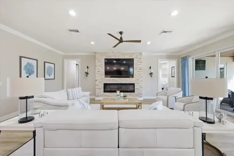 6143 Belina Court Sarasota FL 34238