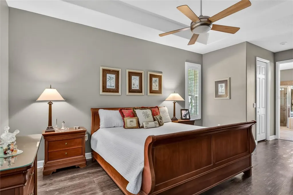36806 Winfield Court Grand Island FL 32735