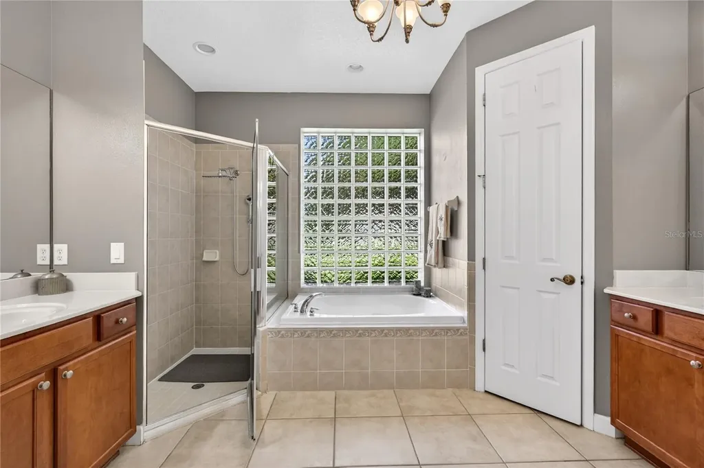 36806 Winfield Court Grand Island FL 32735
