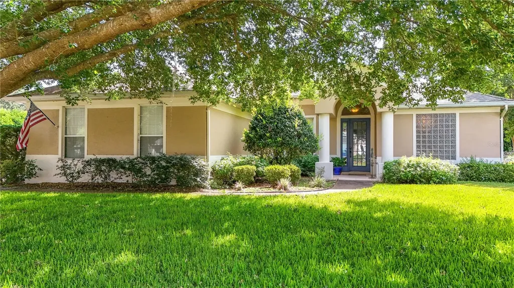 36806 Winfield Court Grand Island FL 32735