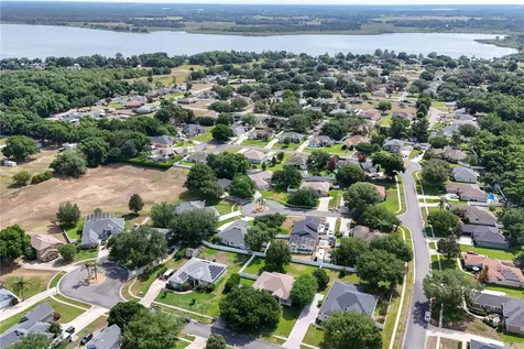 36806 Winfield Court Grand Island FL 32735