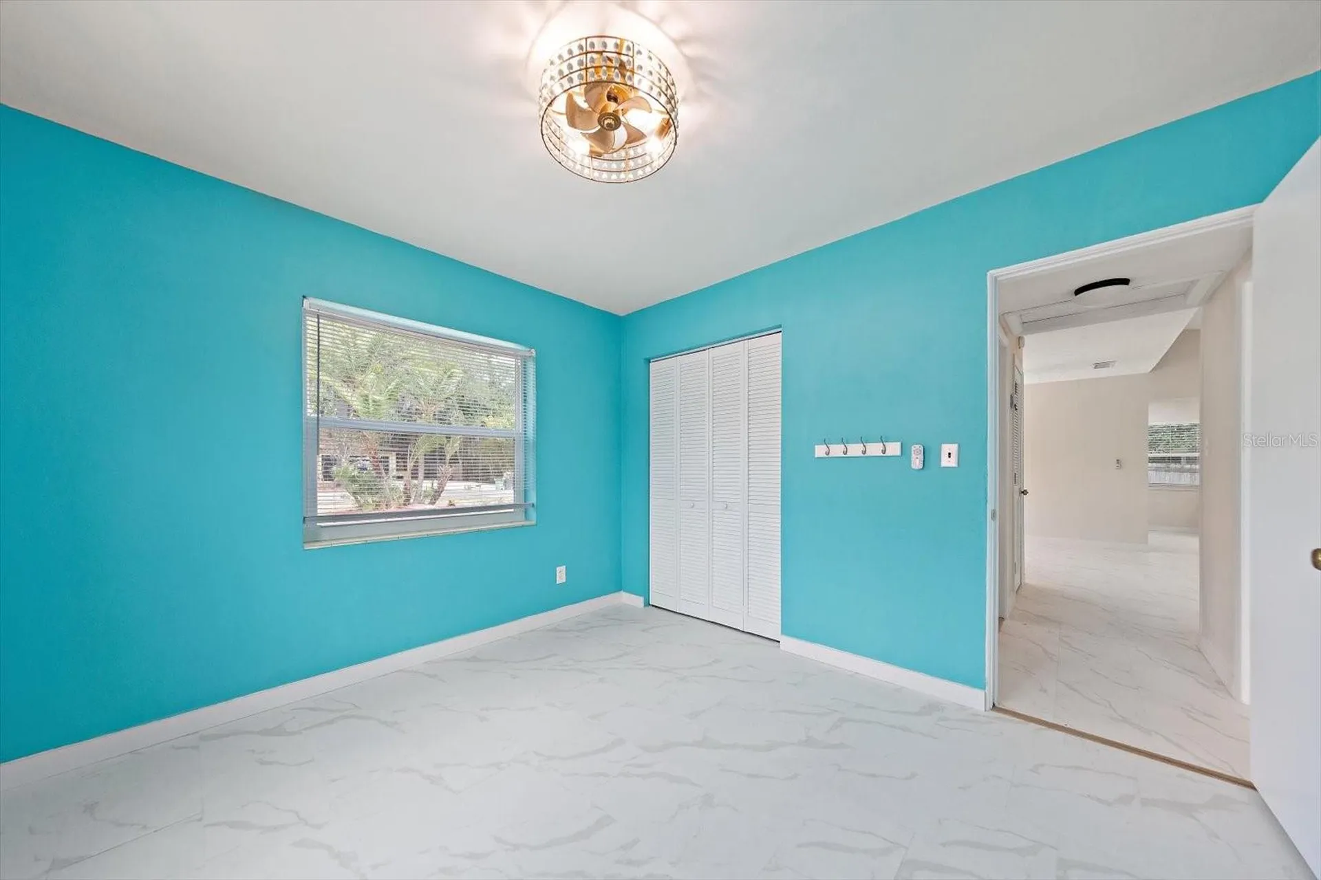 11012 52nd Avenue N St Petersburg FL 33708