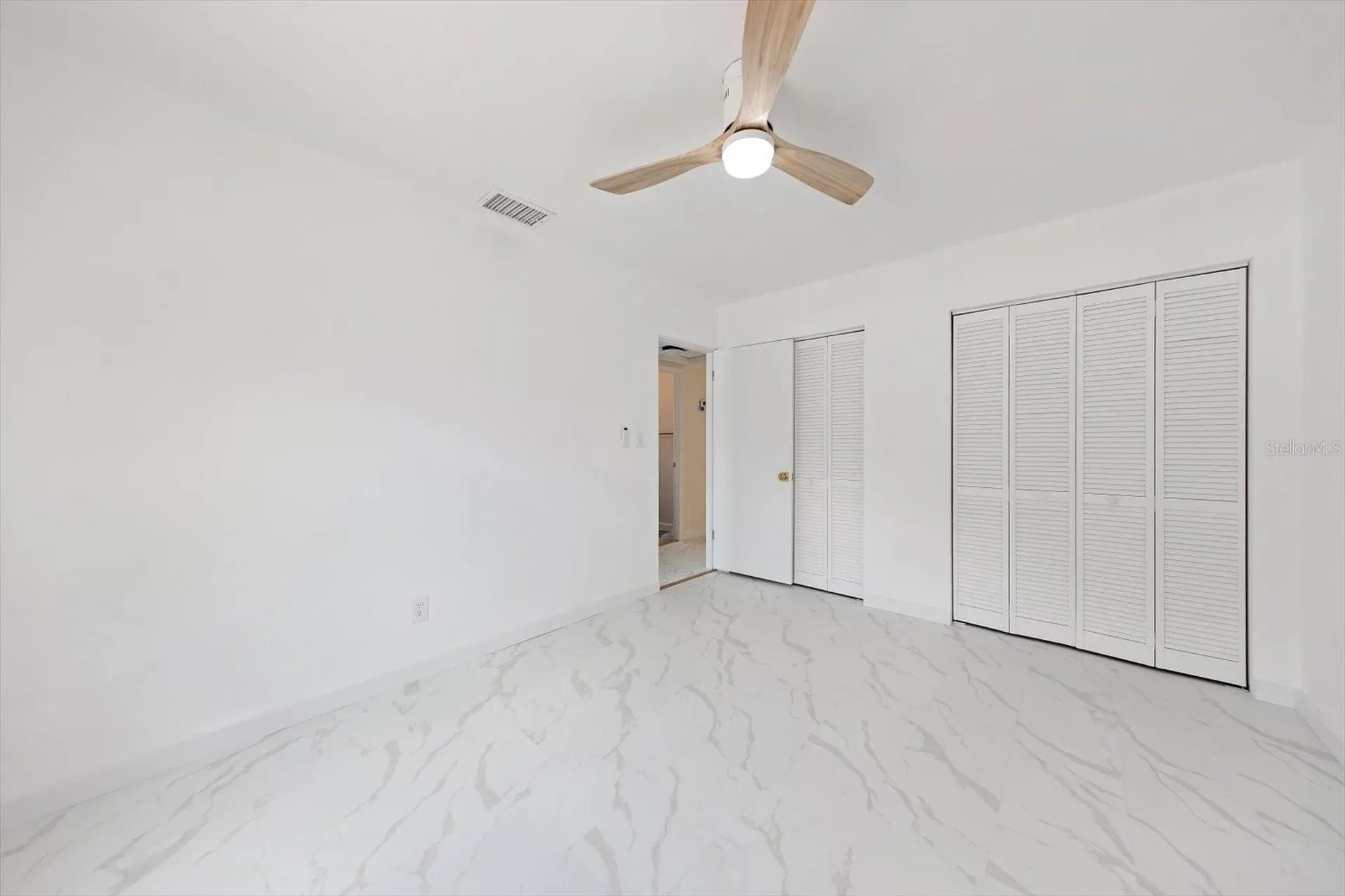 11012 52nd Avenue N St Petersburg FL 33708