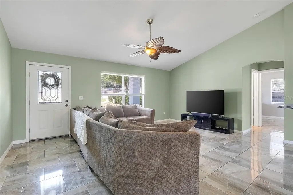 117 Gentle Breeze Drive Minneola FL 34715