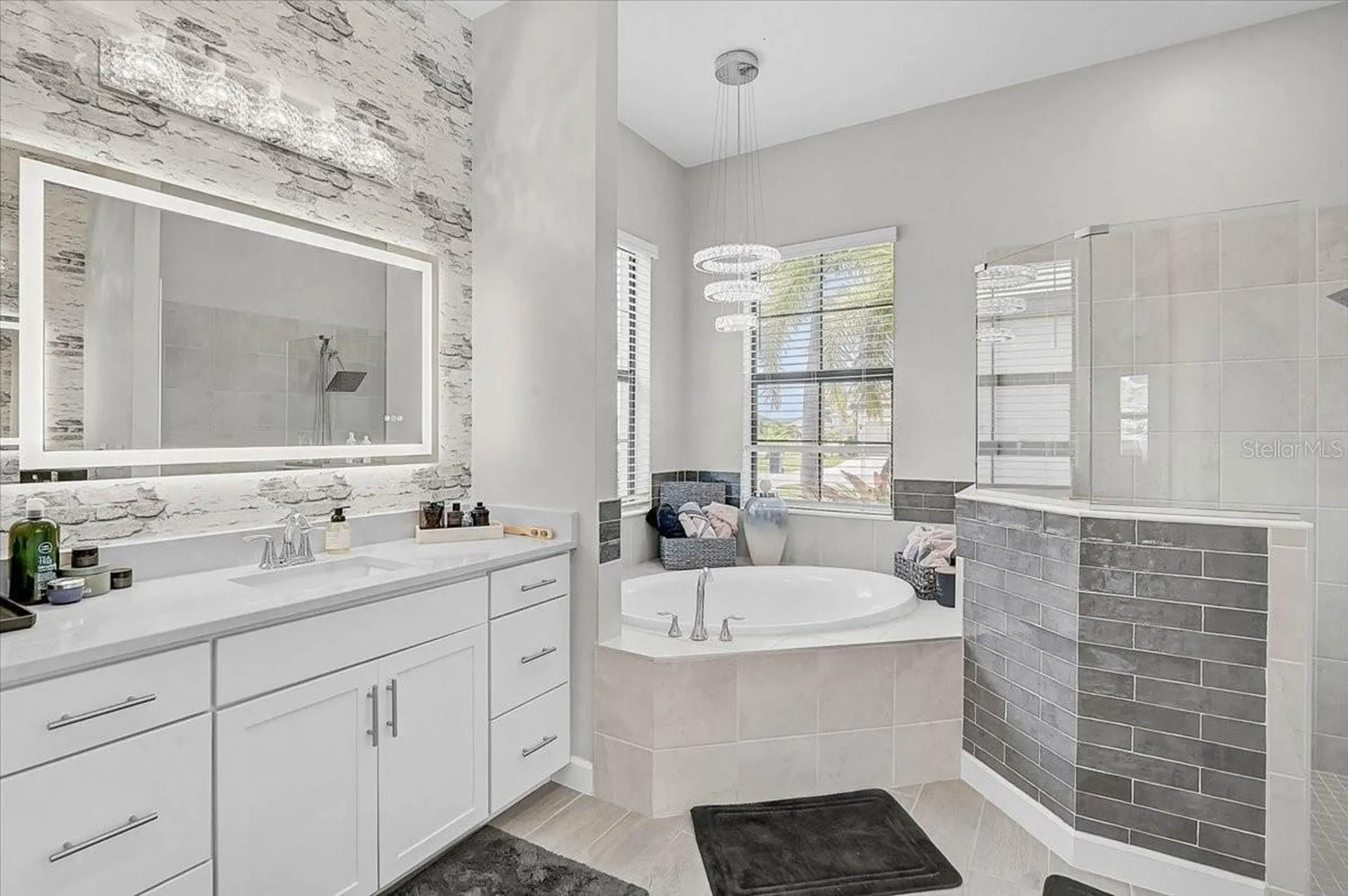 15835 Tradewind Terrace Bradenton FL 34211