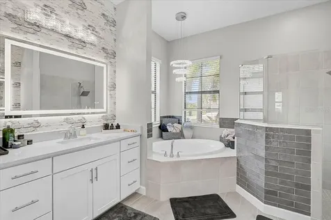 15835 Tradewind Terrace Bradenton FL 34211