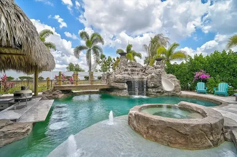 15835 Tradewind Terrace Bradenton FL 34211