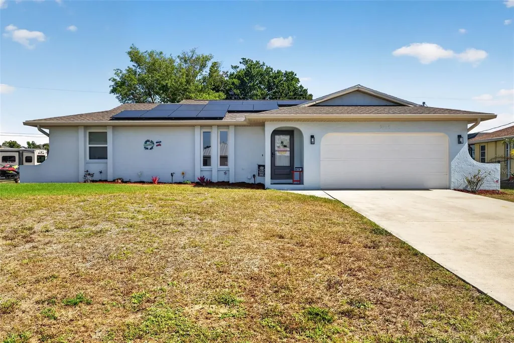 9116 Castlehill Avenue Englewood FL 34224