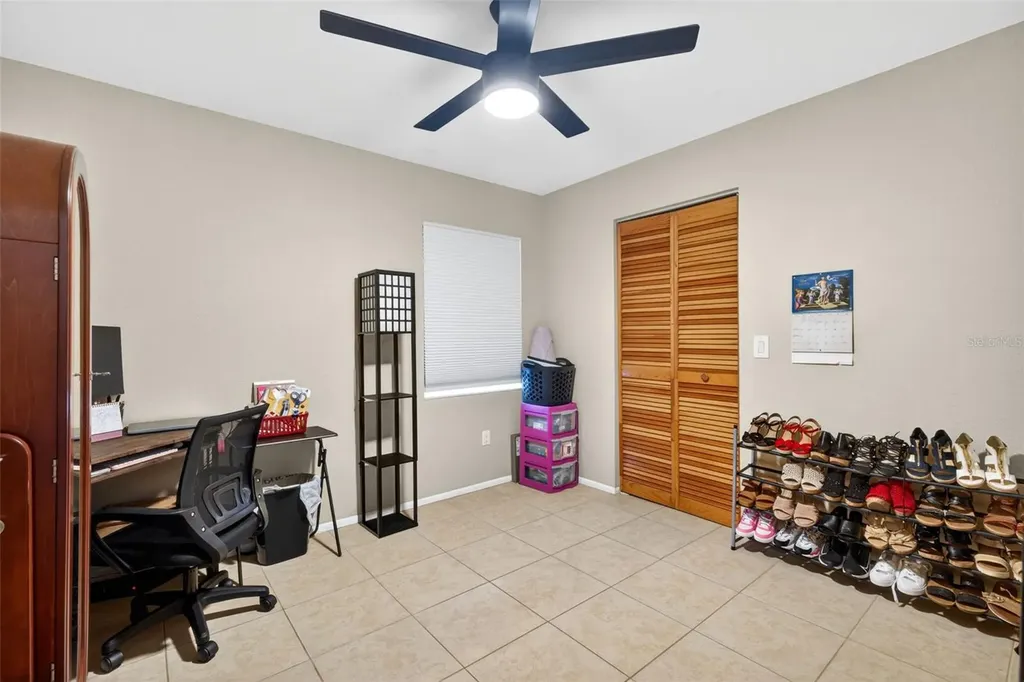 9116 Castlehill Avenue Englewood FL 34224