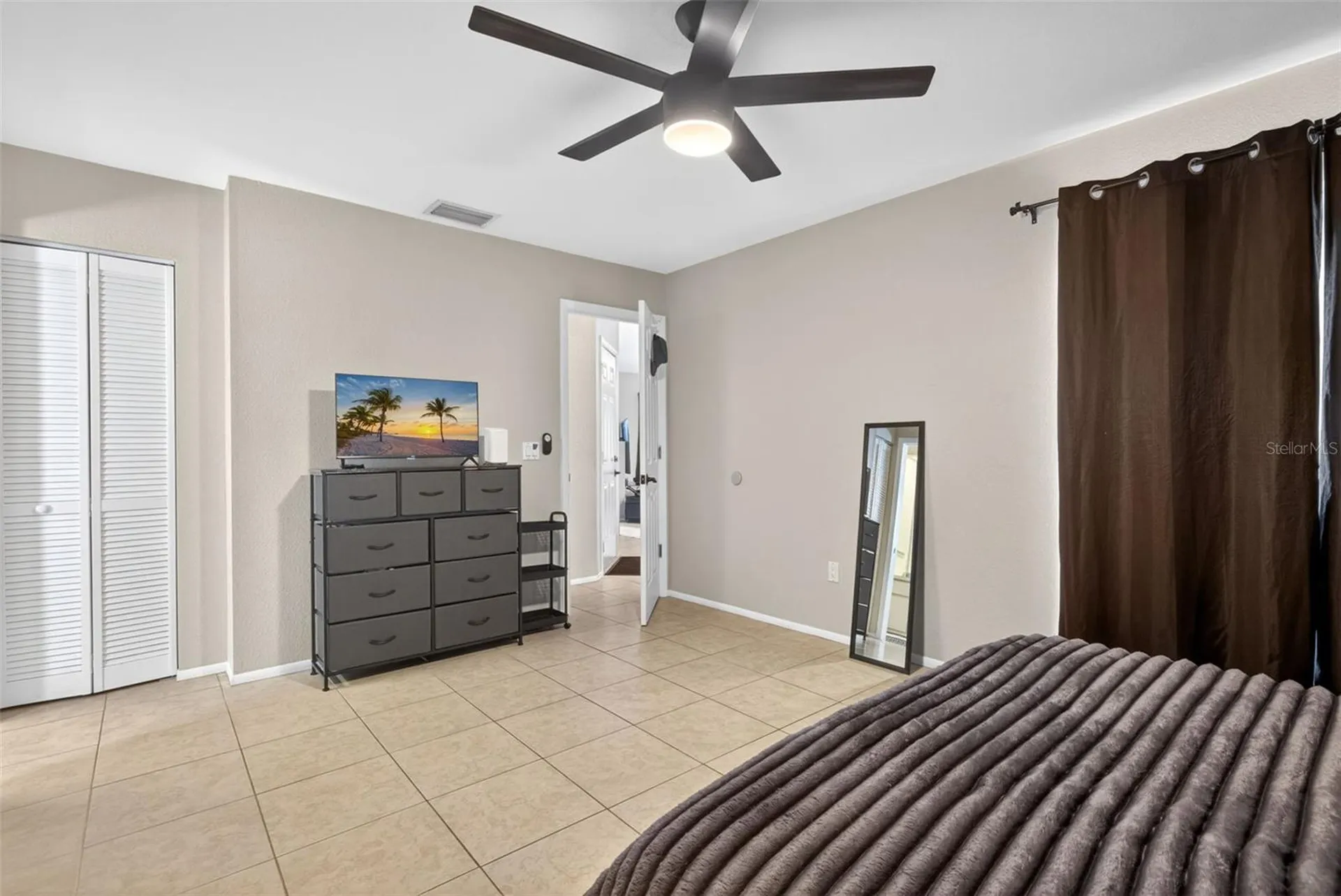 9116 Castlehill Avenue Englewood FL 34224