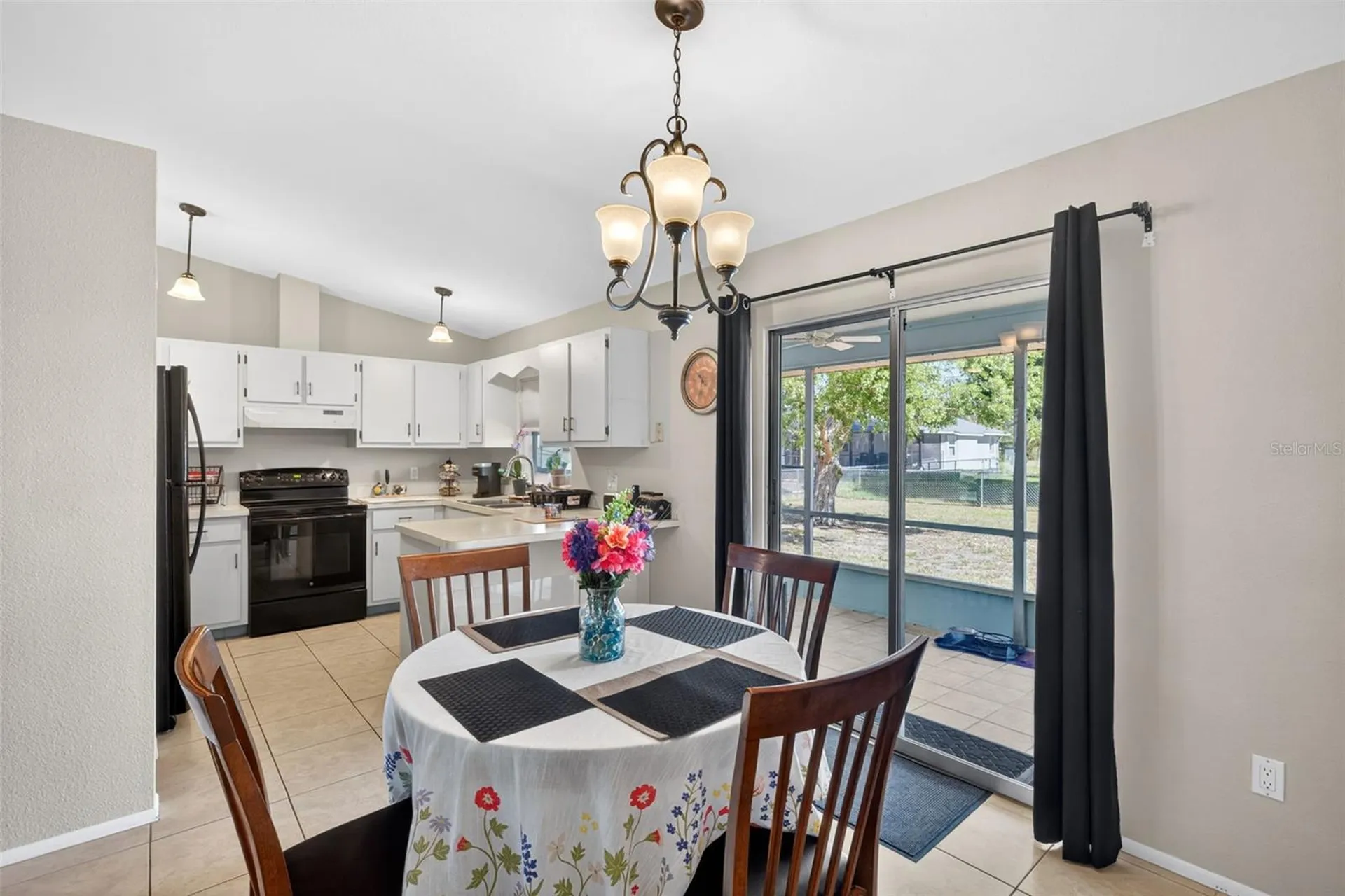 9116 Castlehill Avenue Englewood FL 34224