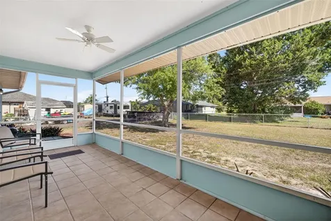 9116 Castlehill Avenue Englewood FL 34224