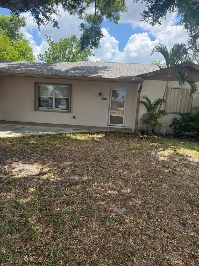 102 Sandhurst Drive Venice FL 34293